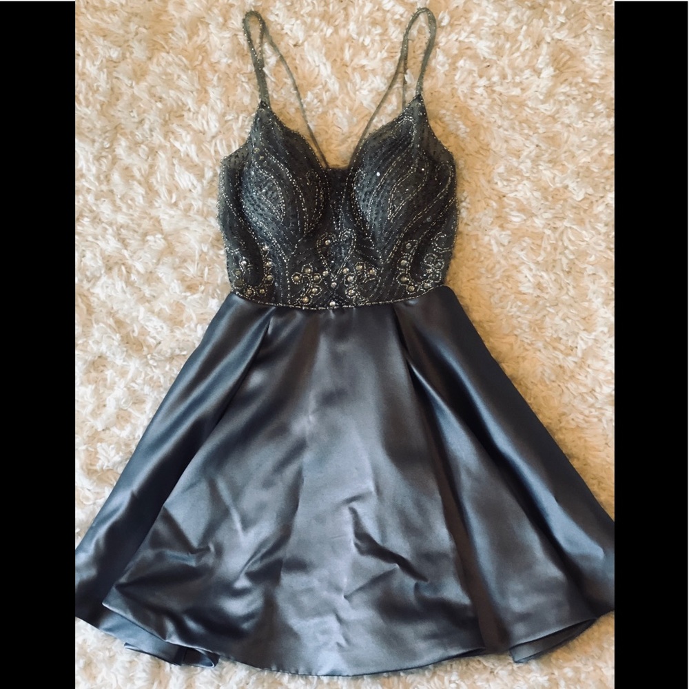 NWT Short Gray Party/Cocktail/Formal Dress